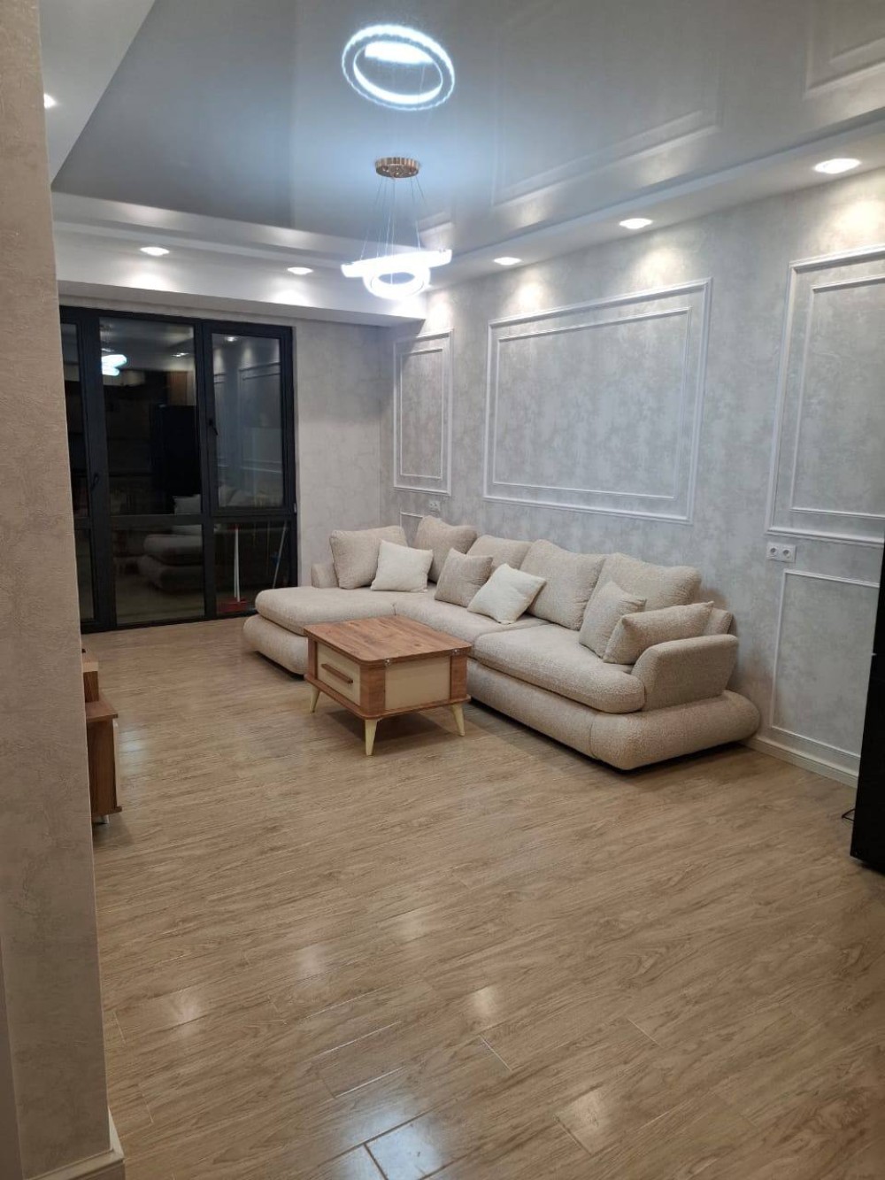 იყიდება ბინა ორთაჭალაში